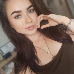                     nina                