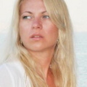                     laura34                